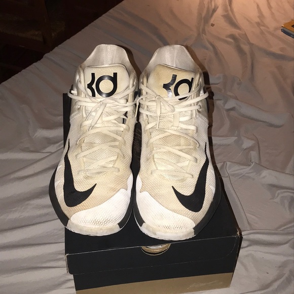 KD trey 5 IV TB shoes men’s size 14 - Picture 2 of 4